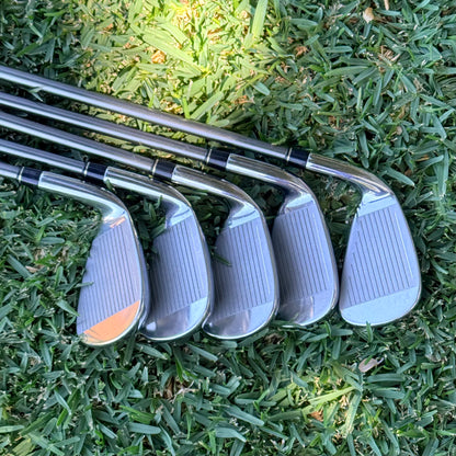 Taylormade Gloire Irons 6-PW Reg Graphite